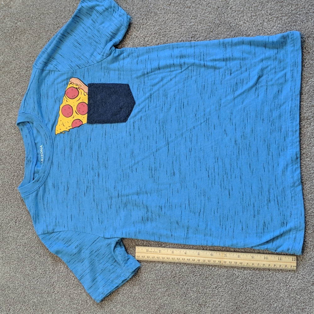 Pizza pocket short sleeve shirt